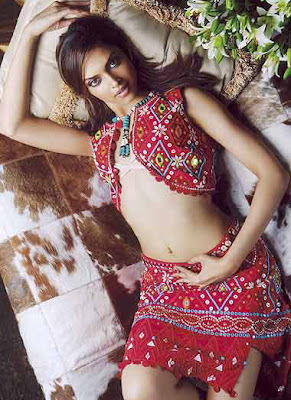 Bollywood Actress Deepika Padukone Hot Videos