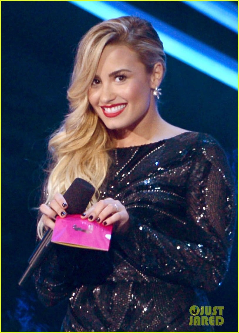 Demi Lovato 2012 Vma