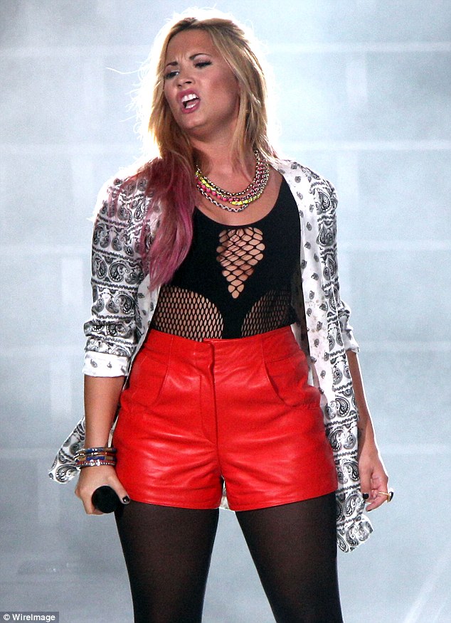 Demi Lovato Hair 2012 Pink