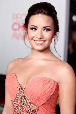 Demi Lovato Hot Pics 2012