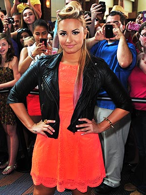 Demi Lovato X Factor 2012 Makeup