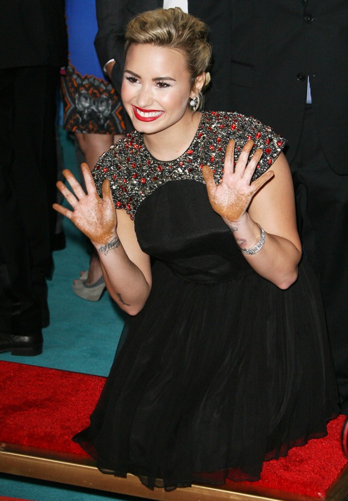 Demi Lovato X Factor Premiere