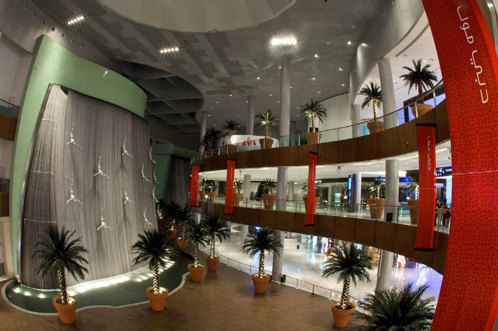 Dubai Mall Inside