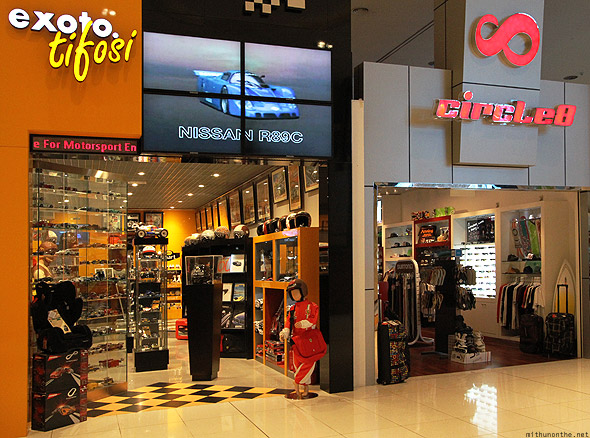 Dubai Mall Shops Pictures