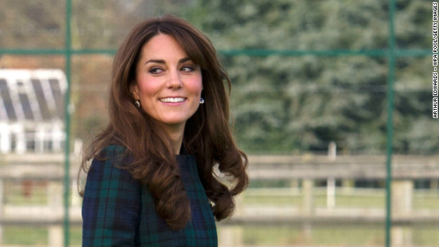 Duchess Of Cambridge Chi Photos 2012