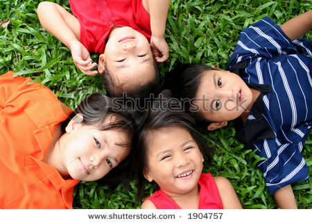 Images Of Children Playing In The Park