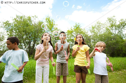 Images Of Children Playing Together