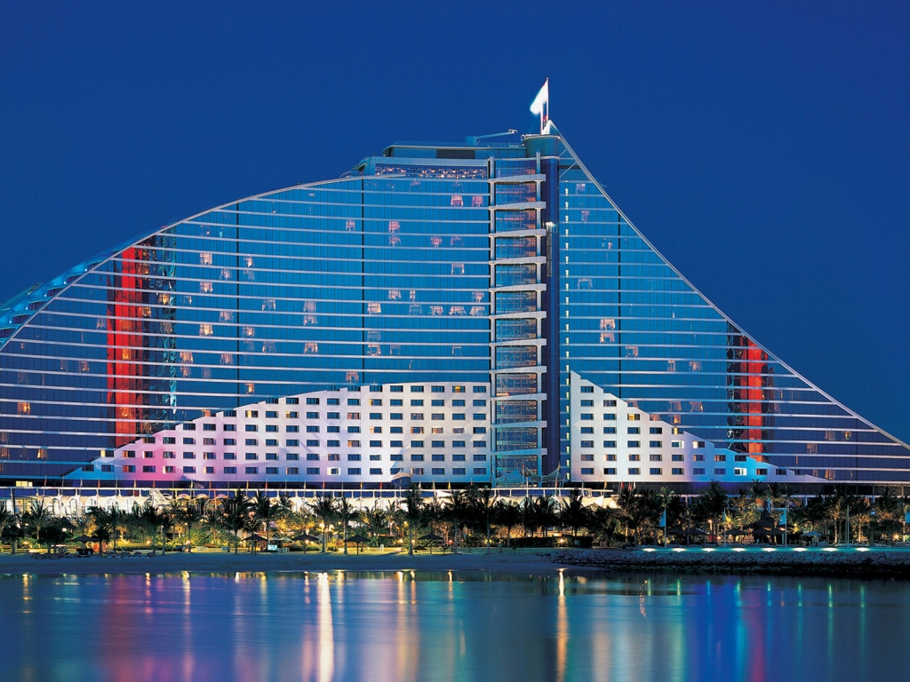 Jumeirah Dubai Beach Hotel