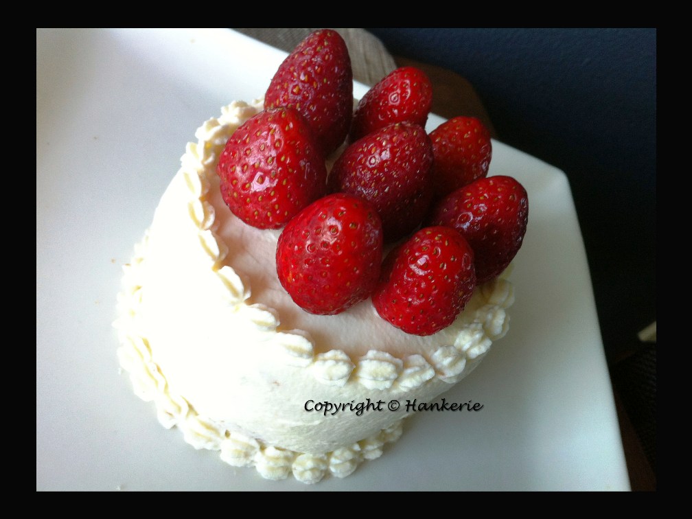 Strawberry Vanilla Cake Recipe