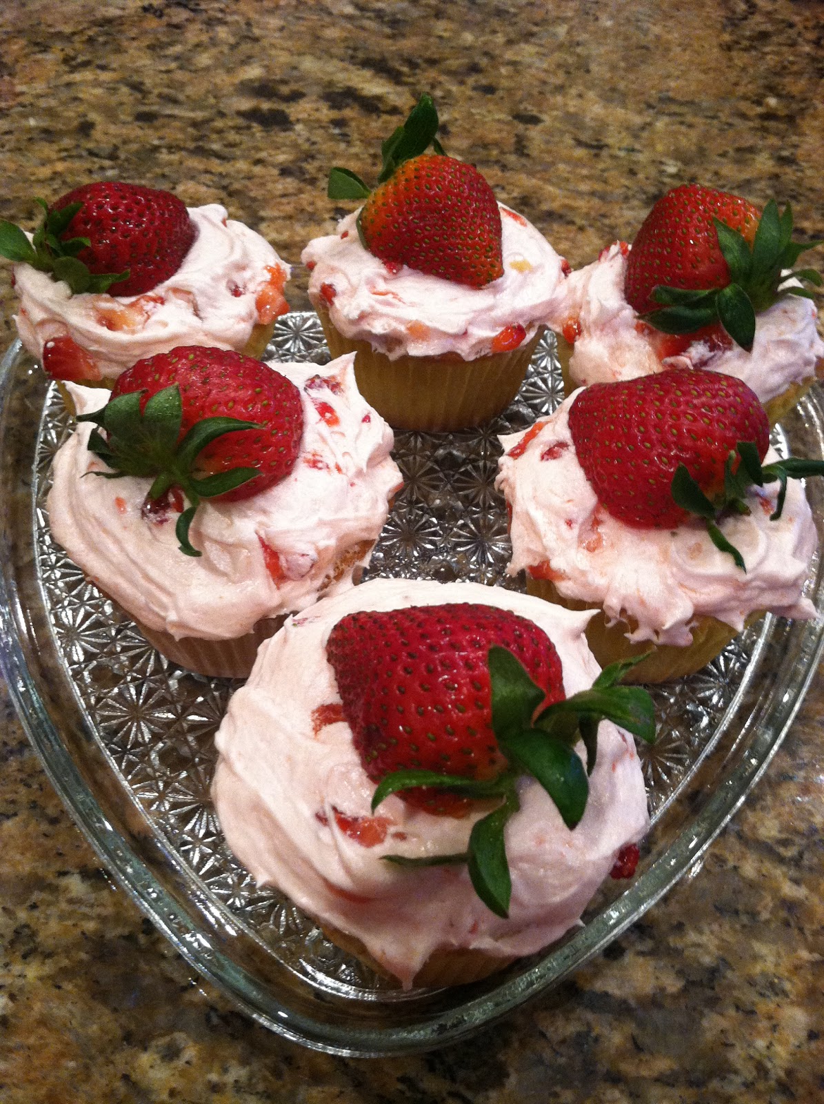 Strawberry Vanilla Cupcakes Recipe