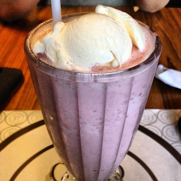 Strawberry Vanilla Ice Cream Shake