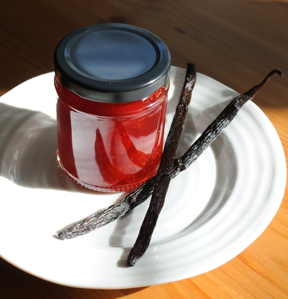 Strawberry Vanilla Jam No Pectin